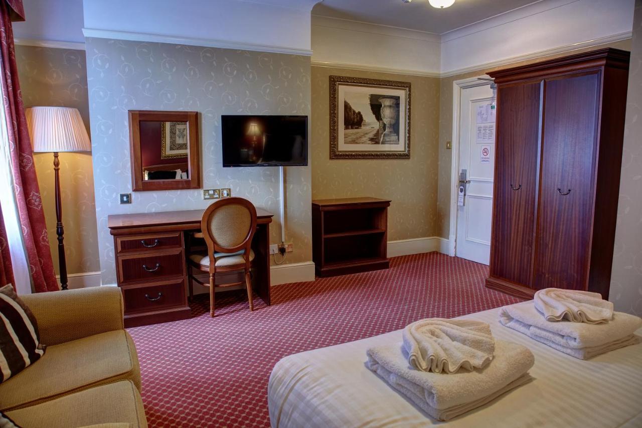 The Orwell Hotel Филикстоу Экстерьер фото